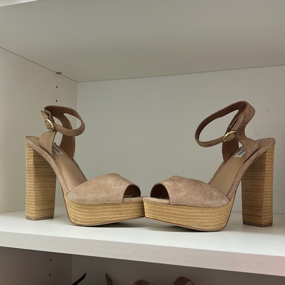 Steve Madden Shoes - Steve Madden Madeline Suede Platform